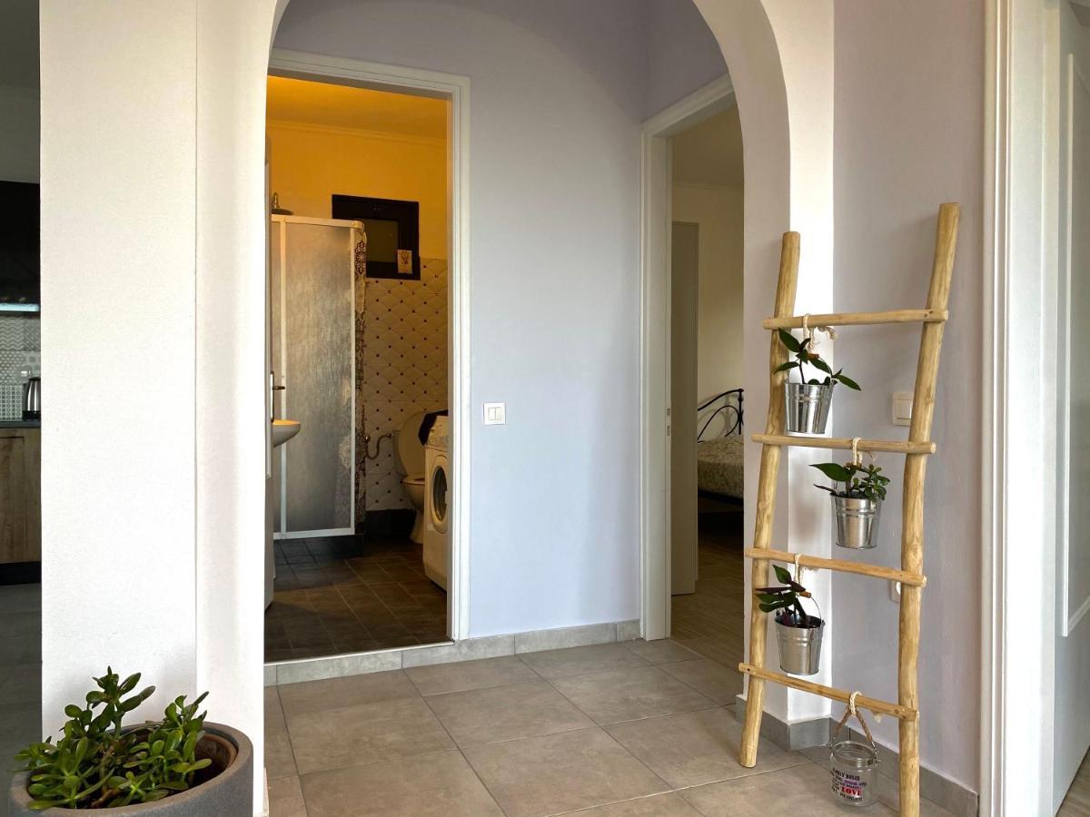 Coralli Pentati 2 "Dimitris Apartments" Kültér fotó