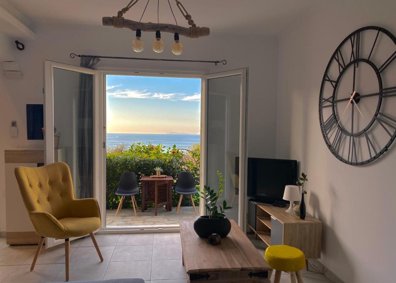 Coralli Pentati 2 "Dimitris Apartments" Kültér fotó